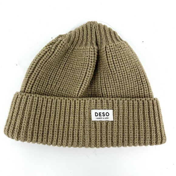 Deso Other - DESO Taupe 100% Wool Ribbed Knit Cuff Beanie Hat